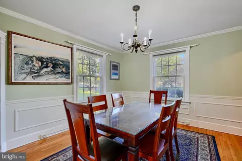 1122 Bellemore Rd, Baltimore, MD 21210 photo 9