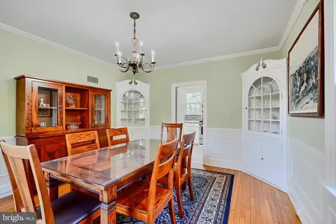 1122 Bellemore Rd, Baltimore, MD 21210 photo 7