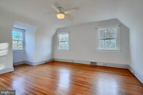 1122 Bellemore Rd, Baltimore, MD 21210 photo 26