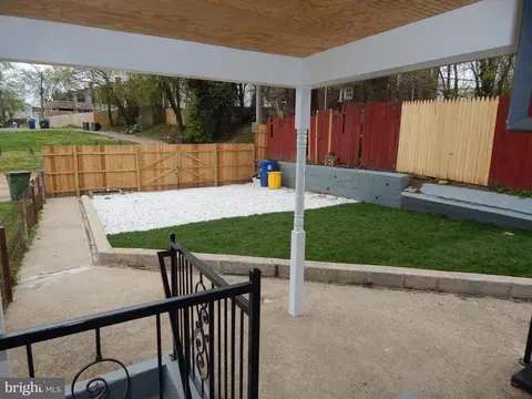 Exterior - 3817 8th St, Baltimore, MD 21225 photo 5 of 9
