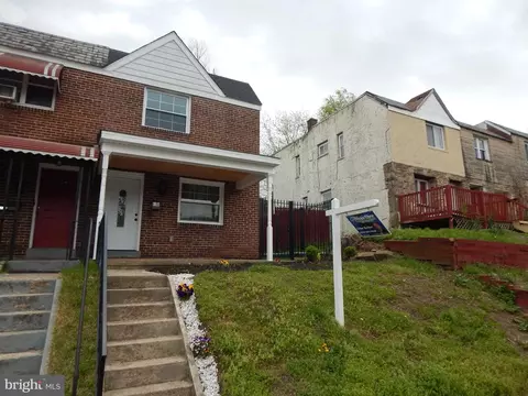 Exterior - 3817 8th St, Baltimore, MD 21225 photo 3 of 9
