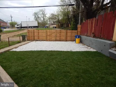 Exterior - 3817 8th St, Baltimore, MD 21225 photo 6 of 9