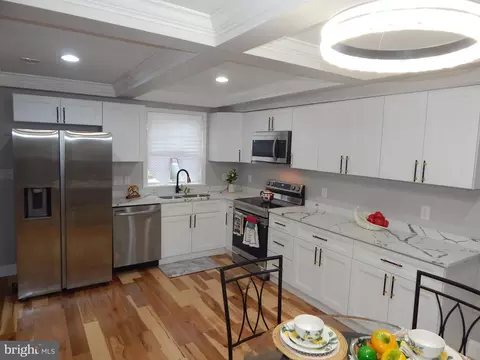 Kitchen - 3817 8th St, Baltimore, MD 21225 photo 2 of 5