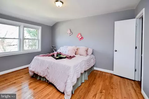 Bedroom - 1028 Evesham Ave, Baltimore, MD 21212 photo 4 of 6