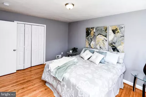Bedroom - 1028 Evesham Ave, Baltimore, MD 21212 photo 2 of 6