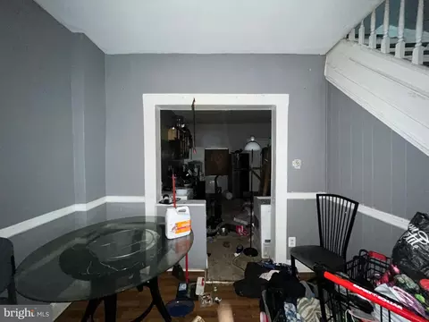 Entry Way - 2918 E Madison St, Baltimore, MD 21205 photo 2 of 5