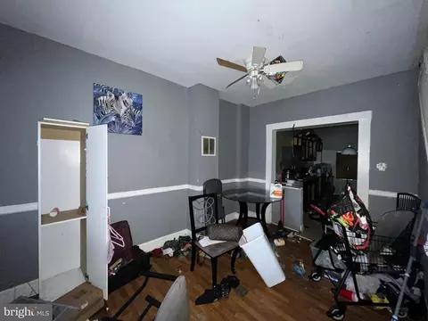 Entry Way - 2918 E Madison St, Baltimore, MD 21205 photo 1 of 5