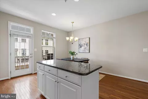 826 S Macon St, Baltimore, MD 21224 photo 7