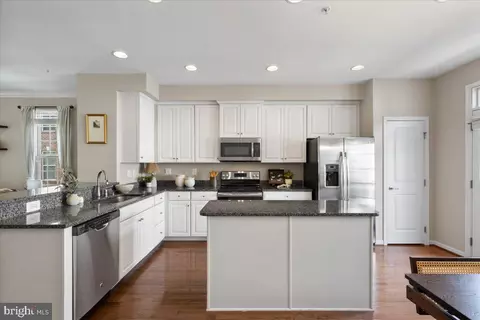 826 S Macon St, Baltimore, MD 21224 photo 6