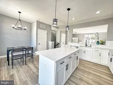 4424 Old Frederick Rd, Baltimore, MD 21229 photo 9