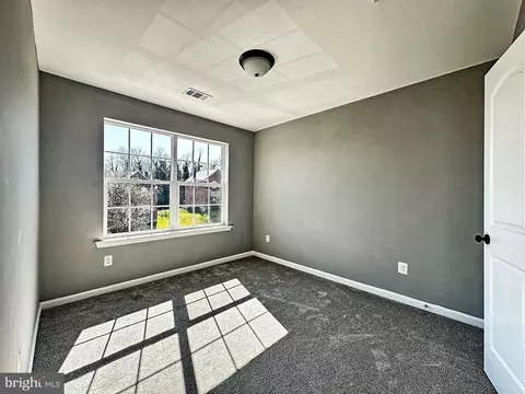4424 Old Frederick Rd, Baltimore, MD 21229 photo 13