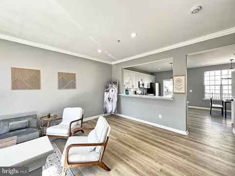 4424 Old Frederick Rd, Baltimore, MD 21229 photo 4
