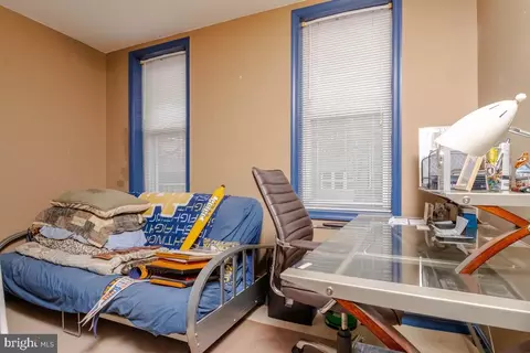 Bedroom - 611 S Robinson St, Baltimore, MD 21224 photo 4 of 5