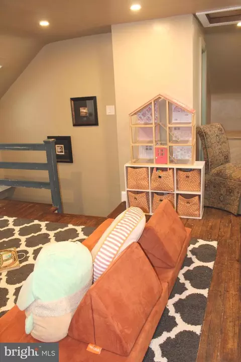 2531 Pickwick Rd, Baltimore, MD 21207 photo 57