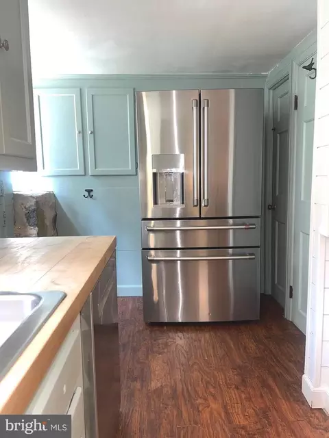 2531 Pickwick Rd, Baltimore, MD 21207 photo 18