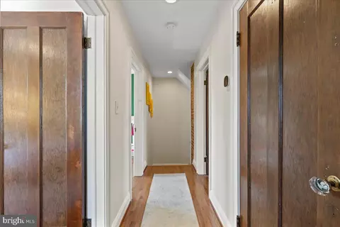 Entry Way - 435 Kenneth Sq, Baltimore, MD 21212 photo 2 of 3