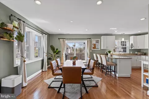 Dining - 435 Kenneth Sq, Baltimore, MD 21212 photo 1 of 3