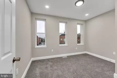 Bedroom - 14 Gilmor N, Baltimore, MD 21223 photo 2 of 5