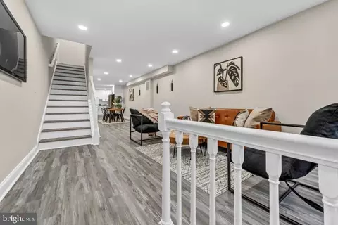 Entry Way - 14 Gilmor N, Baltimore, MD 21223 photo 6 of 12