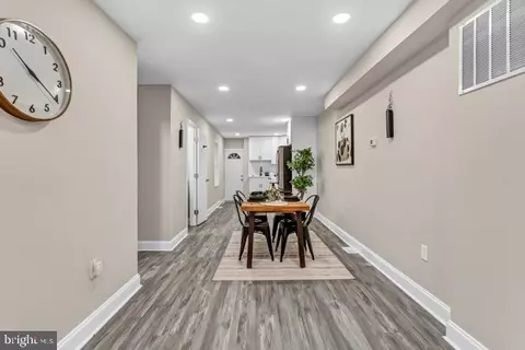 Entry Way - 14 Gilmor N, Baltimore, MD 21223 photo 3 of 12