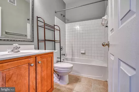 Bath - 24 S Exeter St, Baltimore, MD 21202 photo 1 of 3