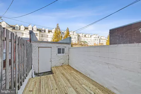 Exterior - 862 Washington Blvd, Baltimore, MD 21230 photo 2 of 4
