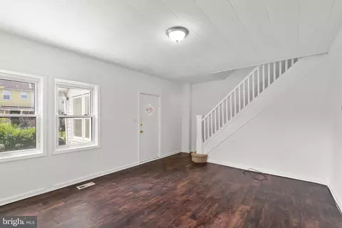 8 W Talbott St, Baltimore, MD 21225 photo 8
