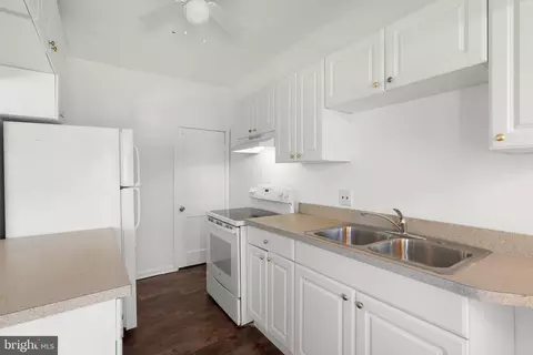 8 W Talbott St, Baltimore, MD 21225 photo 13