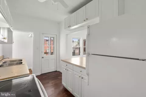8 W Talbott St, Baltimore, MD 21225 photo 15