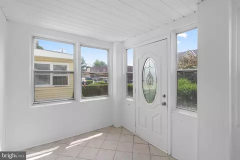 8 W Talbott St, Baltimore, MD 21225 photo 5