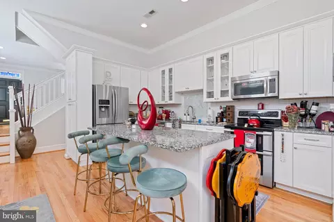 Kitchen - 515 S Sharp St, Baltimore, MD 21201 photo 5 of 5