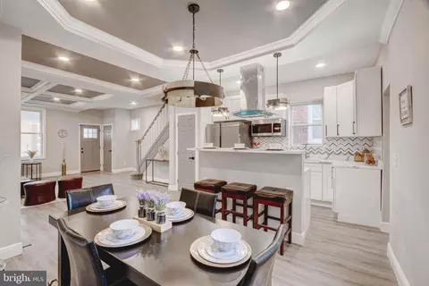 607 Linnard St, Baltimore, MD 21229 photo 7