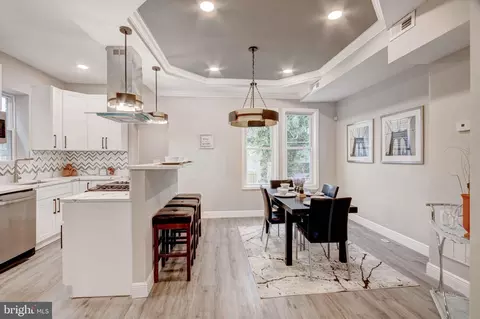 607 Linnard St, Baltimore, MD 21229 photo 5