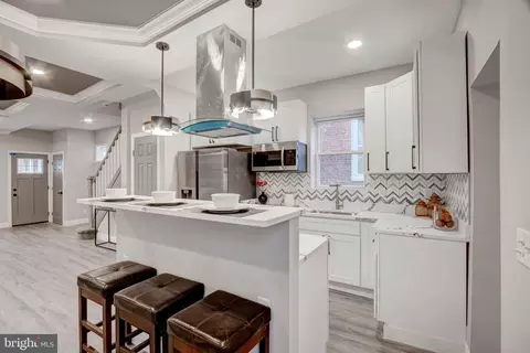 607 Linnard St, Baltimore, MD 21229 photo 9