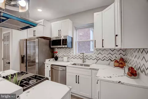 607 Linnard St, Baltimore, MD 21229 photo 13