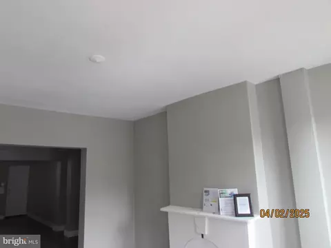Living - 1110 Carroll St, Baltimore, MD 21230 photo 2 of 7