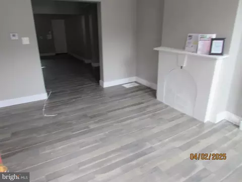 Living - 1110 Carroll St, Baltimore, MD 21230 photo 1 of 7