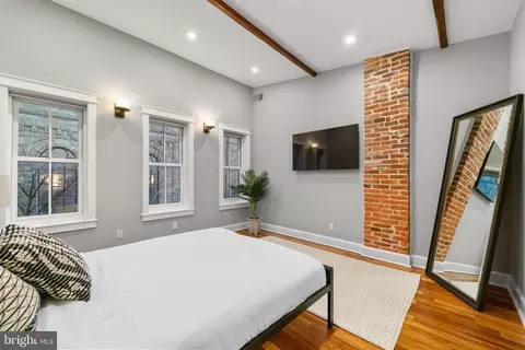 Bedroom - 18 S Wolfe St, Baltimore, MD 21231 photo 7 of 13