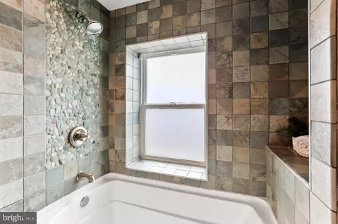 Bath - 18 S Wolfe St, Baltimore, MD 21231 photo 1 of 12