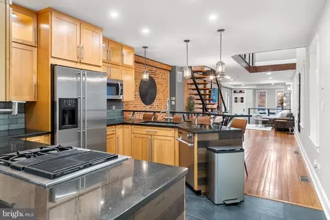 Kitchen - 18 S Wolfe St, Baltimore, MD 21231 photo 4 of 10