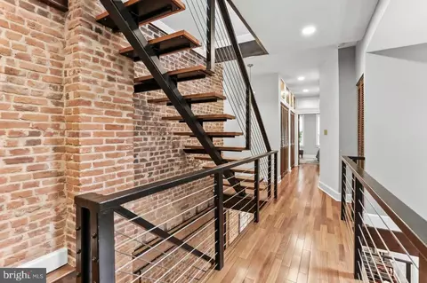 Entry Way - 18 S Wolfe St, Baltimore, MD 21231 photo 11 of 14