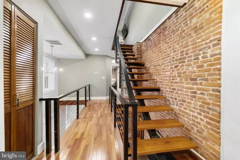 Entry Way - 18 S Wolfe St, Baltimore, MD 21231 photo 13 of 14