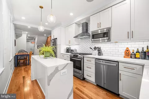 Kitchen - 1292 Riverside Ave, Baltimore, MD 21230 photo 3 of 5