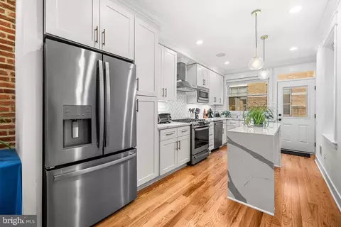 Kitchen - 1292 Riverside Ave, Baltimore, MD 21230 photo 1 of 5