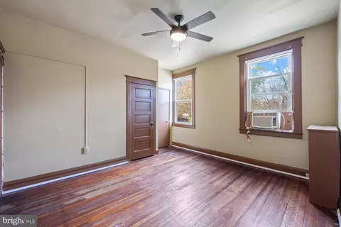 27 S Monastery Ave, Baltimore, MD 21229 photo 20