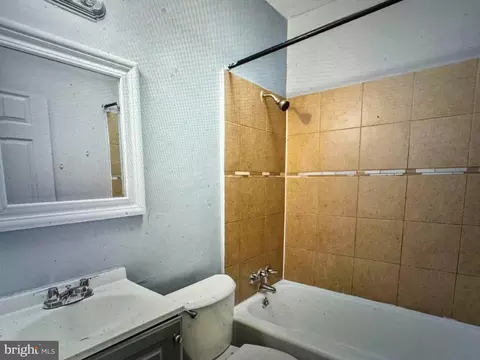 2638 E Biddle St, Baltimore, MD 21213 photo 5