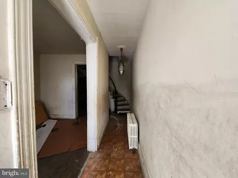 Entry Way - 748 Dolphin St, Baltimore, MD 21217 photo 2 of 13