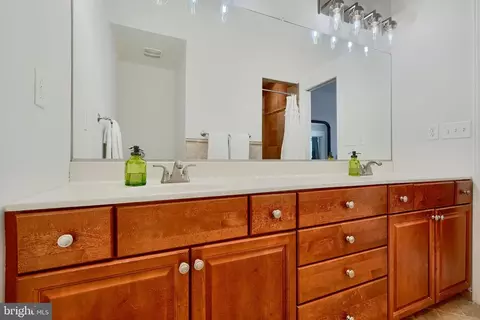 Bath - 408 Grundy St, Baltimore, MD 21224 photo 5 of 6