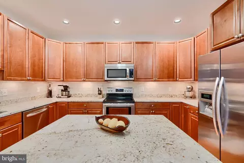 Kitchen - 408 Grundy St, Baltimore, MD 21224 photo 3 of 7