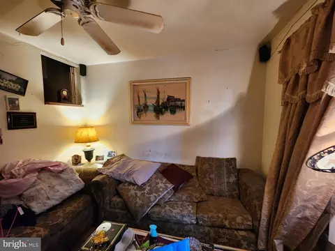 1537 N Stricker St, Baltimore, MD 21217 photo 6